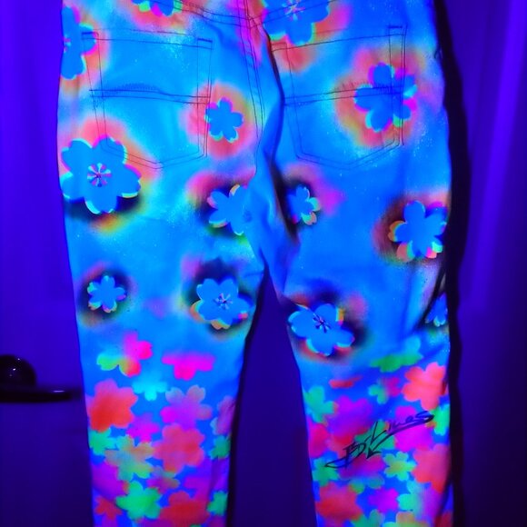 Custom paint job cherry blossom Tommy Hilfiger X B-Lines woman jeans - Picture 8 of 13